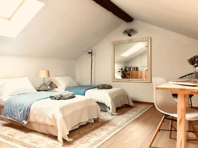 A Due Passi Dal Duomo Hotel บีเอลลา ภายนอก รูปภาพ